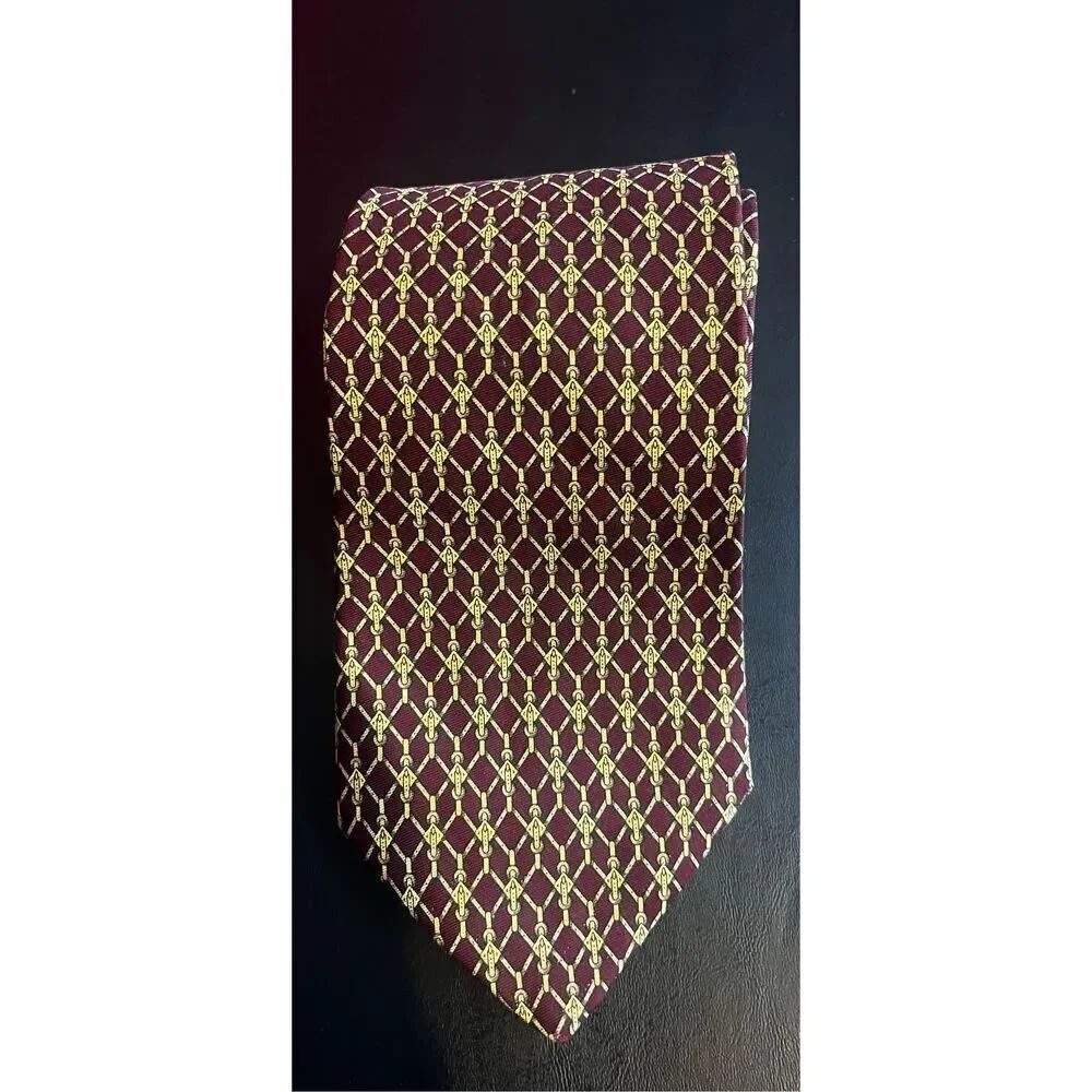 Brooks Brothers tie